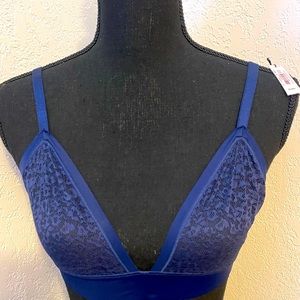 NEW WITH TAGS! Victoria’s Secret XL Navy blue leopard lace bralette.